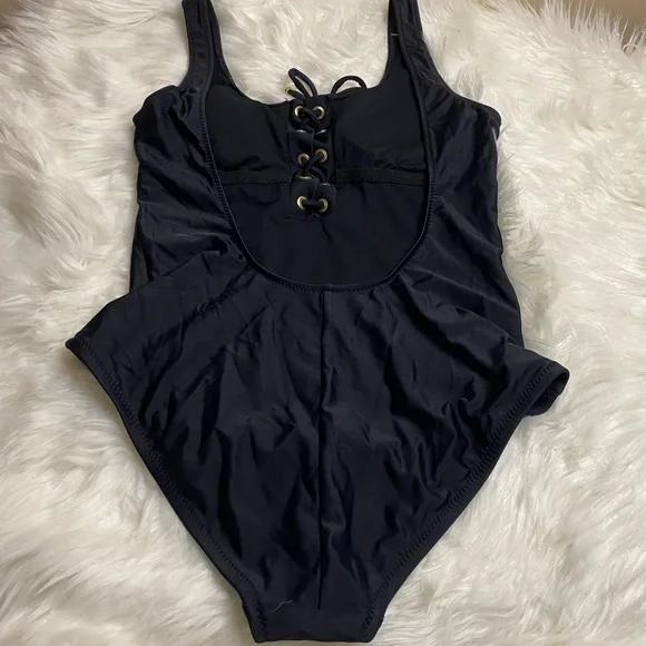 Mossimo size Medium black one piece swimsuit - Picture 6 of 12